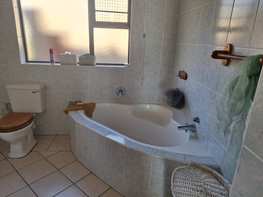 3 Bedroom Property for Sale in Mtwalume KwaZulu-Natal