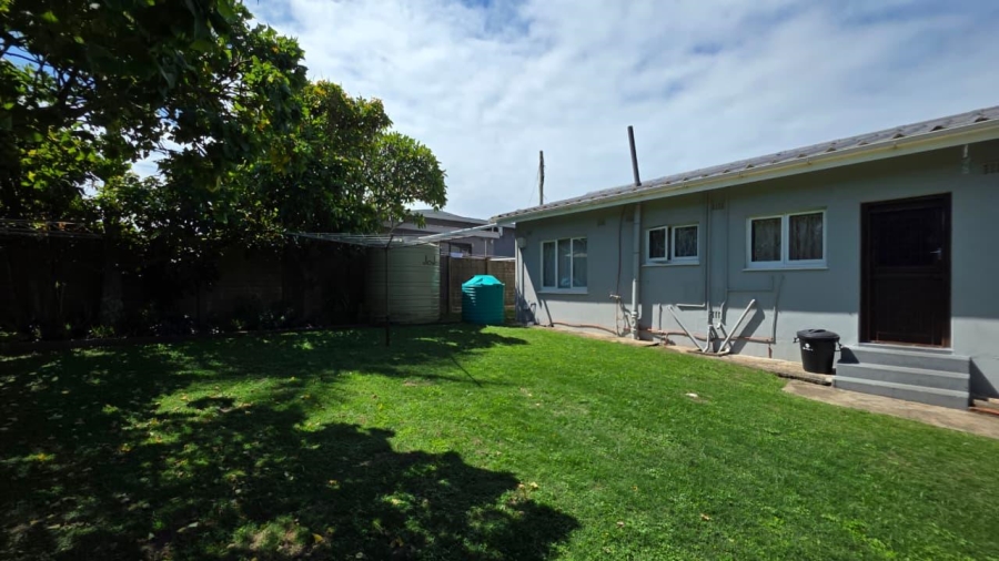 3 Bedroom Property for Sale in Hibberdene KwaZulu-Natal