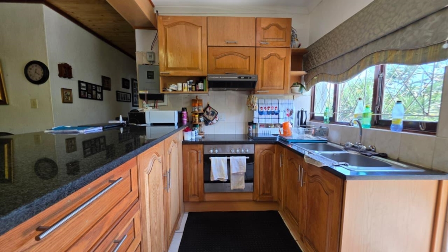 3 Bedroom Property for Sale in Hibberdene KwaZulu-Natal