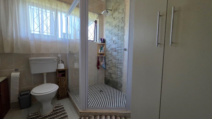 3 Bedroom Property for Sale in Hibberdene KwaZulu-Natal