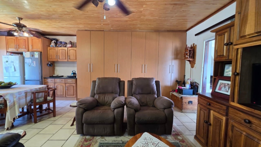 3 Bedroom Property for Sale in Hibberdene KwaZulu-Natal