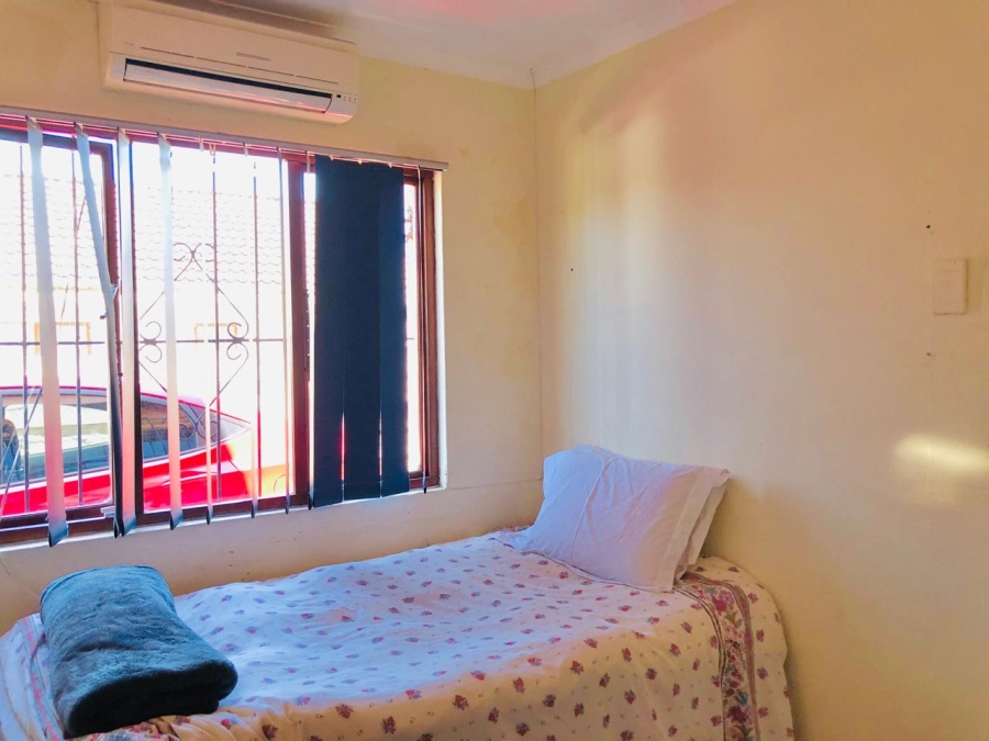 5 Bedroom Property for Sale in Marburg KwaZulu-Natal