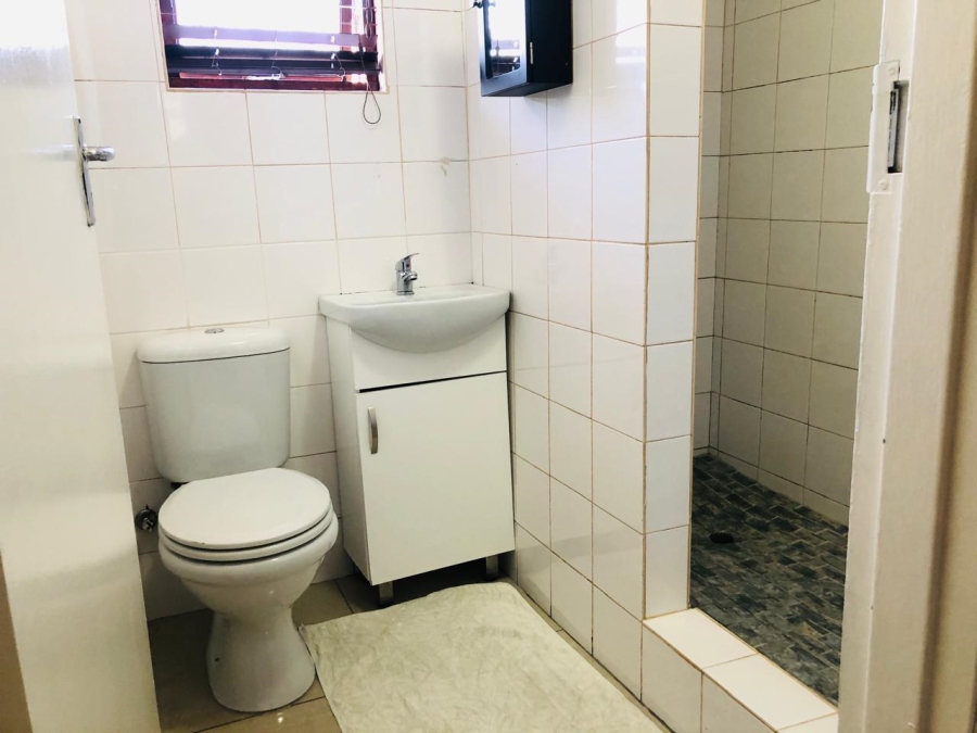 5 Bedroom Property for Sale in Marburg KwaZulu-Natal