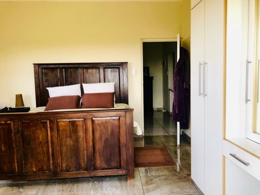 5 Bedroom Property for Sale in Marburg KwaZulu-Natal