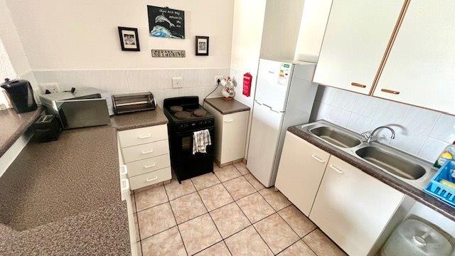3 Bedroom Property for Sale in Uvongo KwaZulu-Natal
