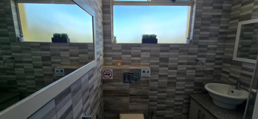 2 Bedroom Property for Sale in Willard Beach KwaZulu-Natal