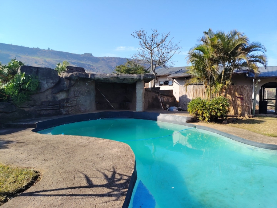 To Let Commercial Property for Rent in Peacevale KwaZulu-Natal