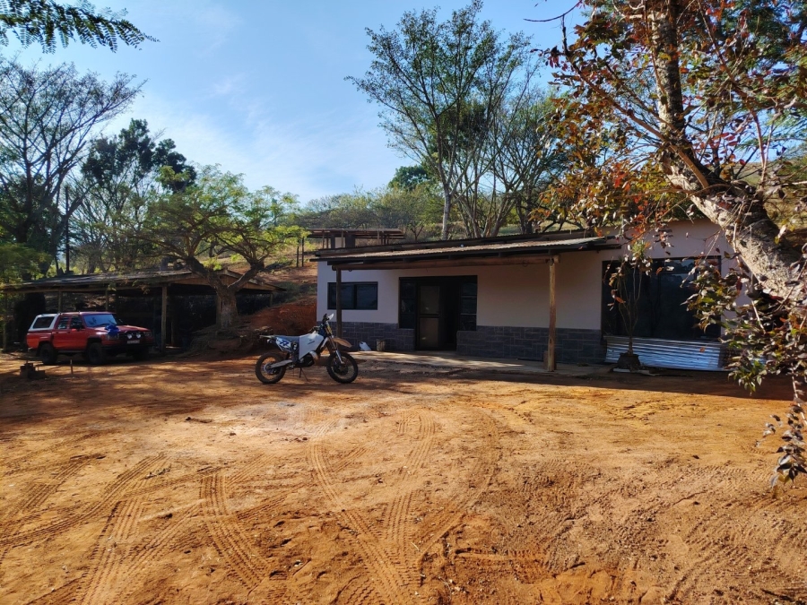 To Let Commercial Property for Rent in Peacevale KwaZulu-Natal