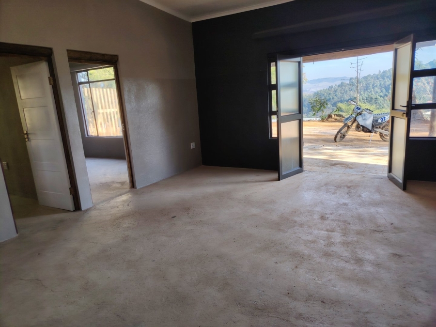 To Let Commercial Property for Rent in Peacevale KwaZulu-Natal