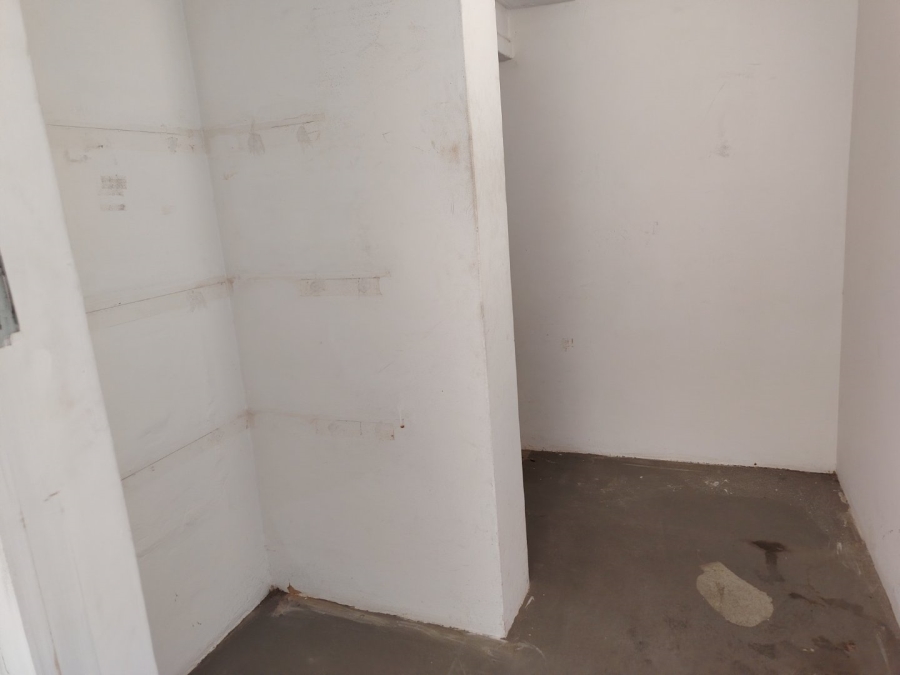 To Let Commercial Property for Rent in Hillcrest Central KwaZulu-Natal