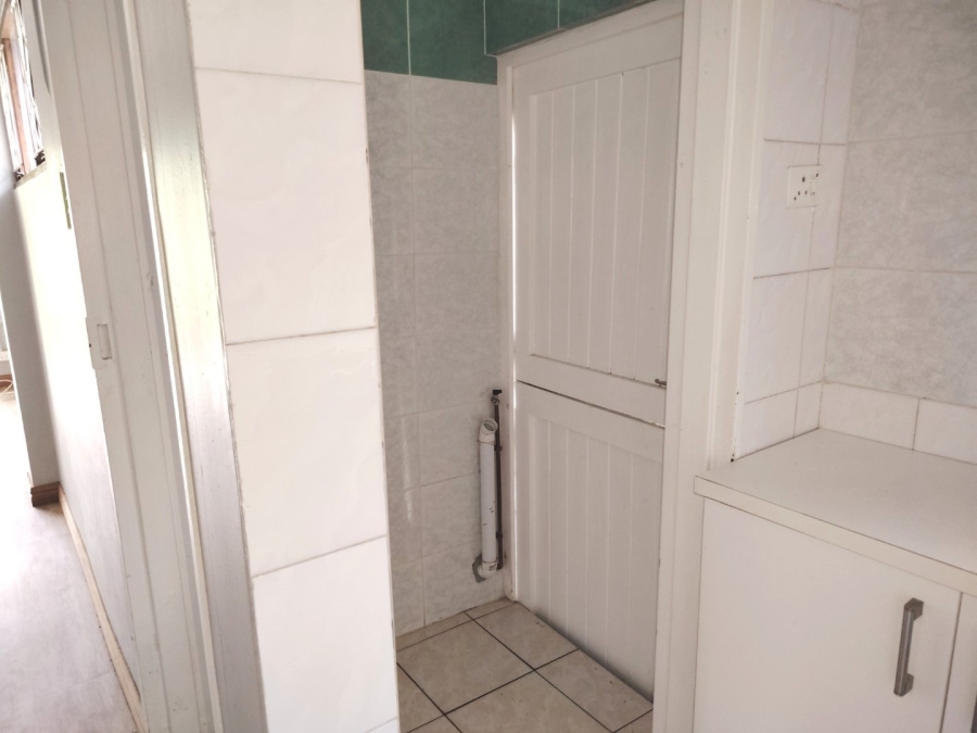 To Let  Bedroom Property for Rent in Gillitts KwaZulu-Natal