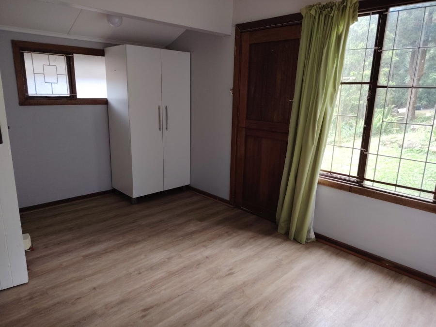 To Let  Bedroom Property for Rent in Gillitts KwaZulu-Natal