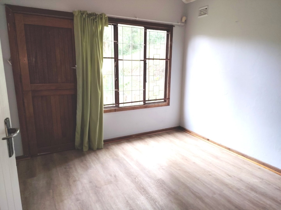 To Let  Bedroom Property for Rent in Gillitts KwaZulu-Natal