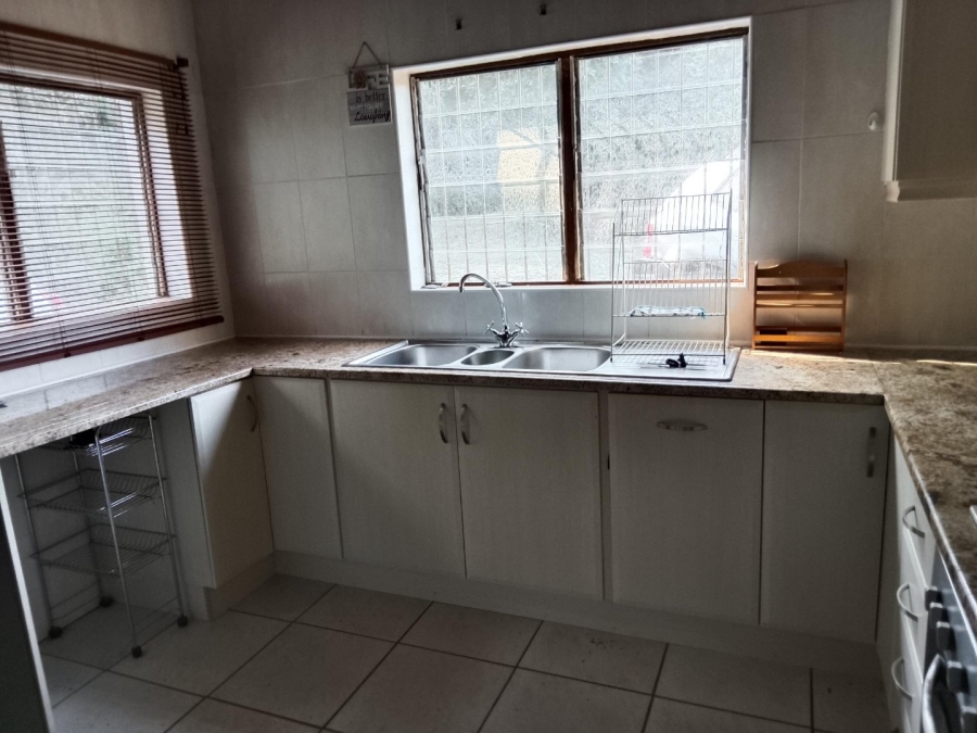 3 Bedroom Property for Sale in Elysium KwaZulu-Natal
