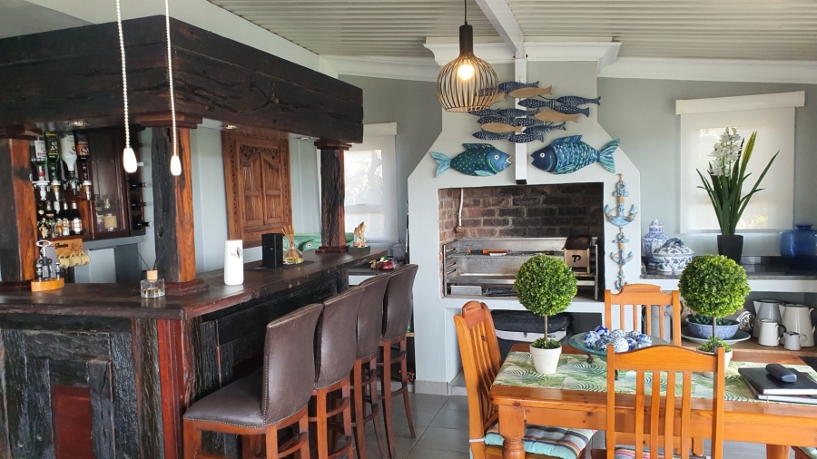 4 Bedroom Property for Sale in Palm Beach KwaZulu-Natal