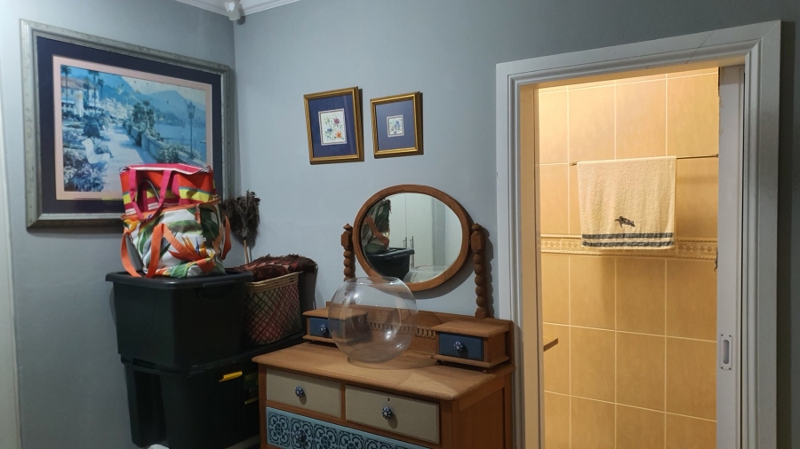 4 Bedroom Property for Sale in Palm Beach KwaZulu-Natal