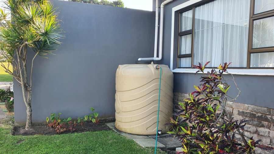 4 Bedroom Property for Sale in Palm Beach KwaZulu-Natal