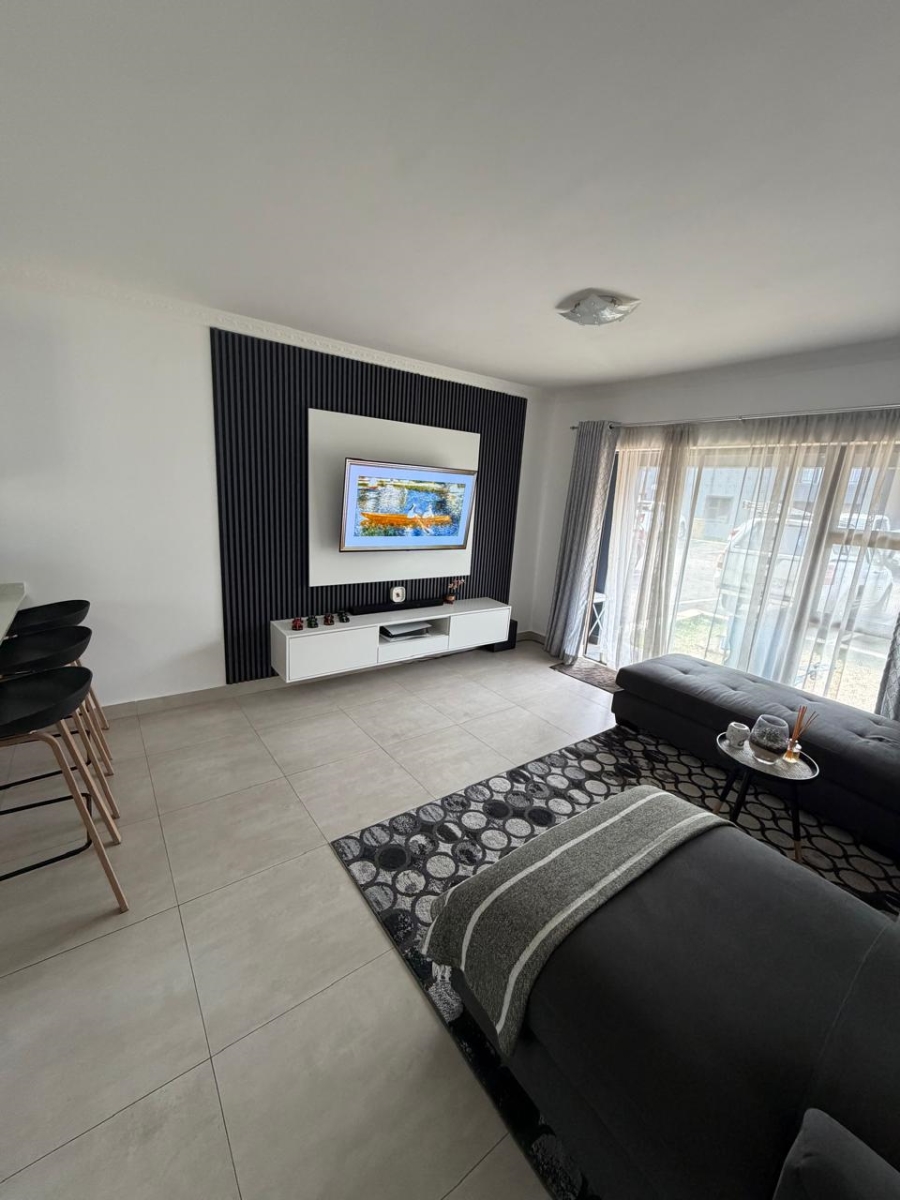 2 Bedroom Property for Sale in Trenance Manor KwaZulu-Natal