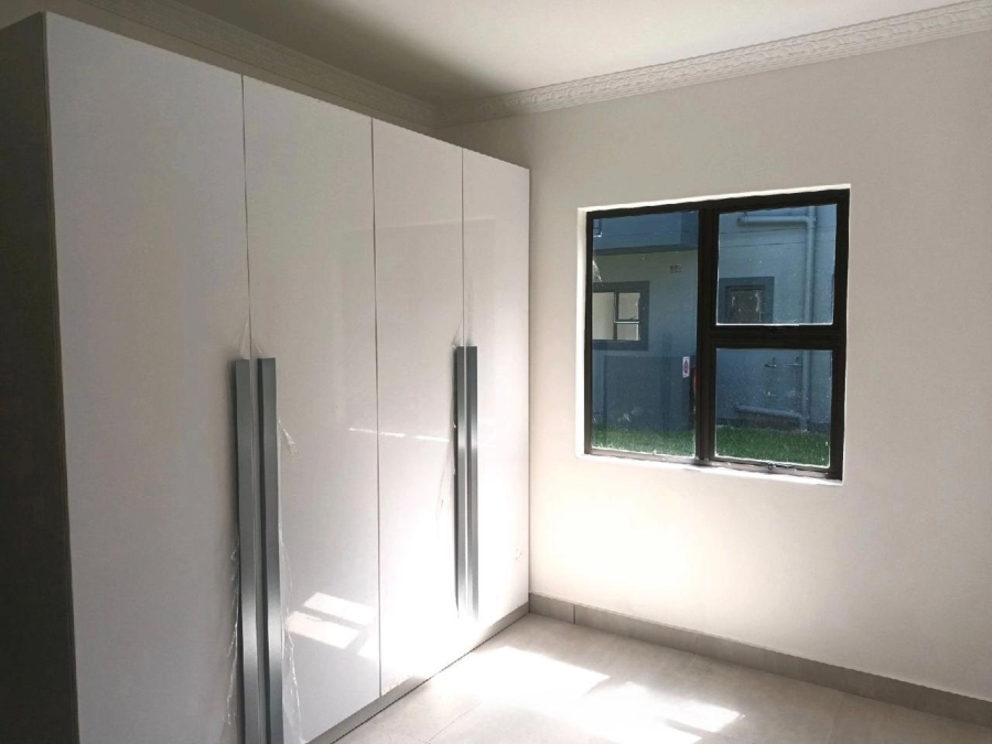 2 Bedroom Property for Sale in Trenance Manor KwaZulu-Natal