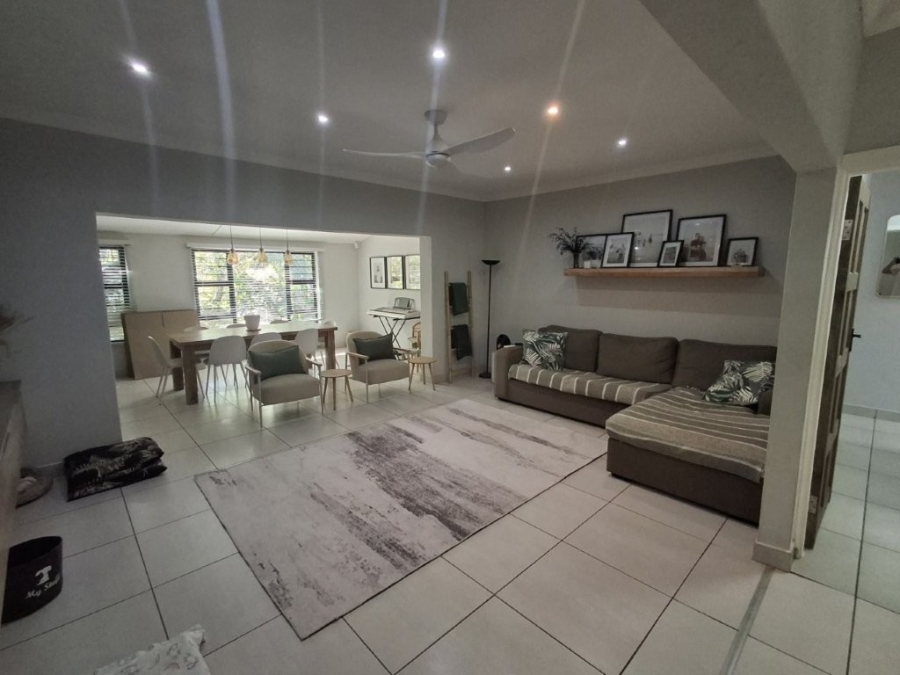 4 Bedroom Property for Sale in St Michaels On Sea KwaZulu-Natal