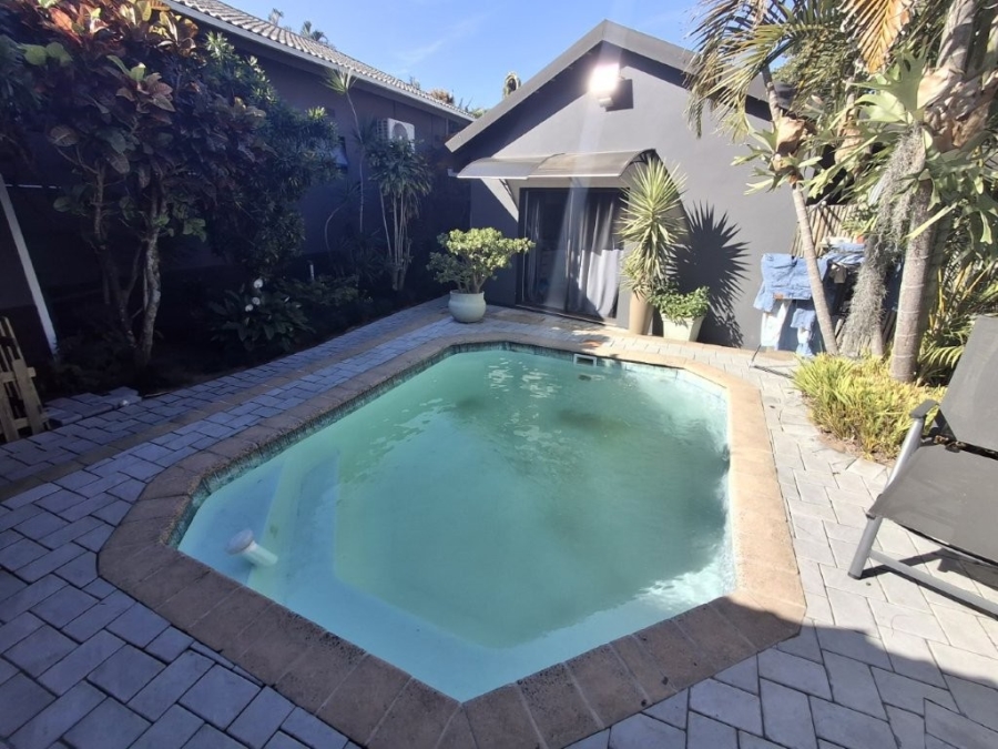 4 Bedroom Property for Sale in St Michaels On Sea KwaZulu-Natal