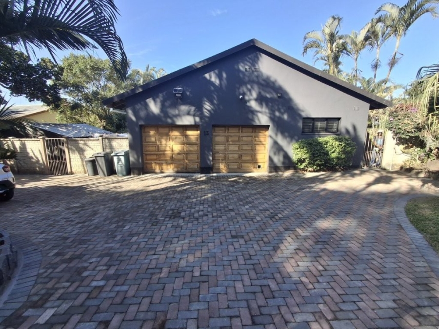 4 Bedroom Property for Sale in St Michaels On Sea KwaZulu-Natal