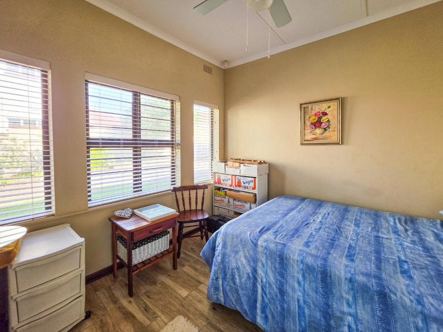 3 Bedroom Property for Sale in Uvongo KwaZulu-Natal