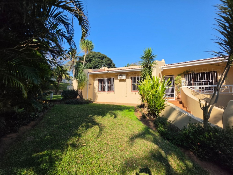 3 Bedroom Property for Sale in St Michaels On Sea KwaZulu-Natal