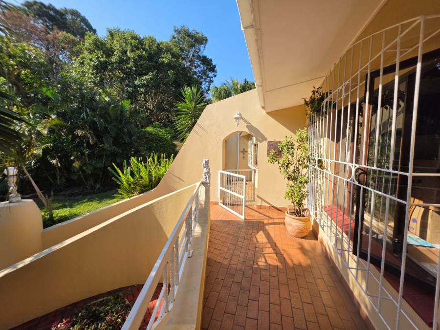 3 Bedroom Property for Sale in St Michaels On Sea KwaZulu-Natal