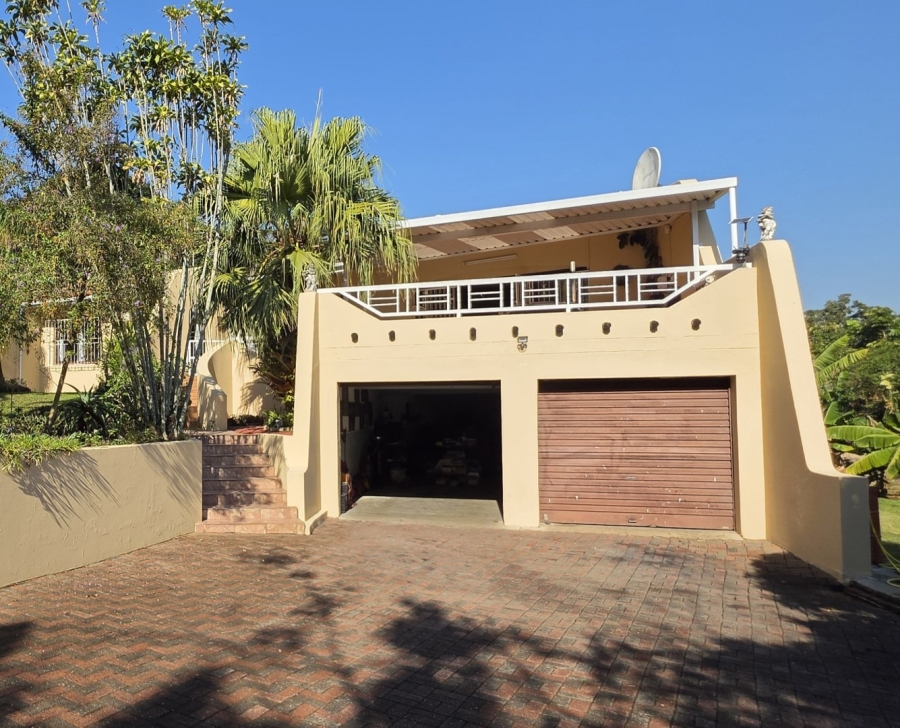 3 Bedroom Property for Sale in St Michaels On Sea KwaZulu-Natal