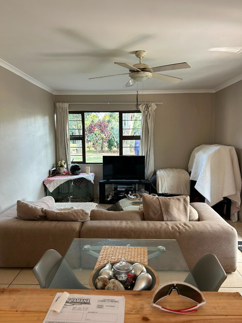 To Let 2 Bedroom Property for Rent in Crestholme KwaZulu-Natal
