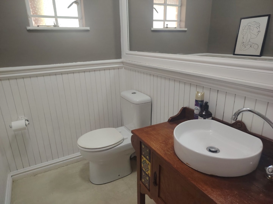 To Let 4 Bedroom Property for Rent in Gillitts KwaZulu-Natal