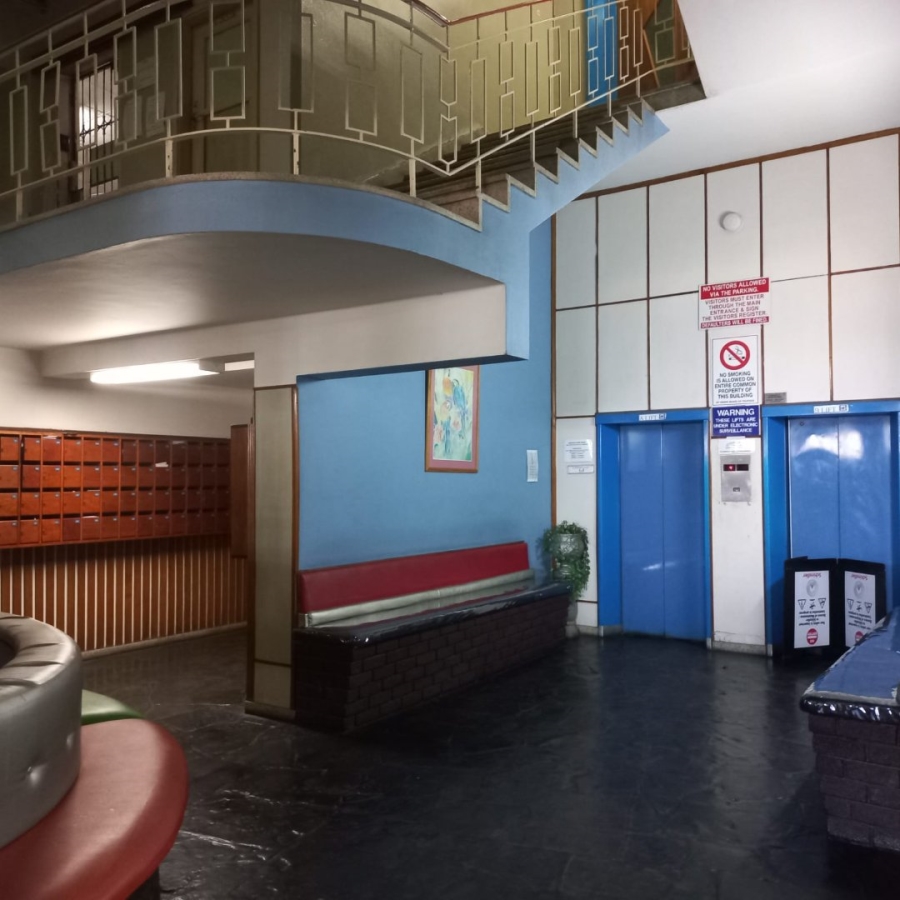 2 Bedroom Property for Sale in Durban Central KwaZulu-Natal