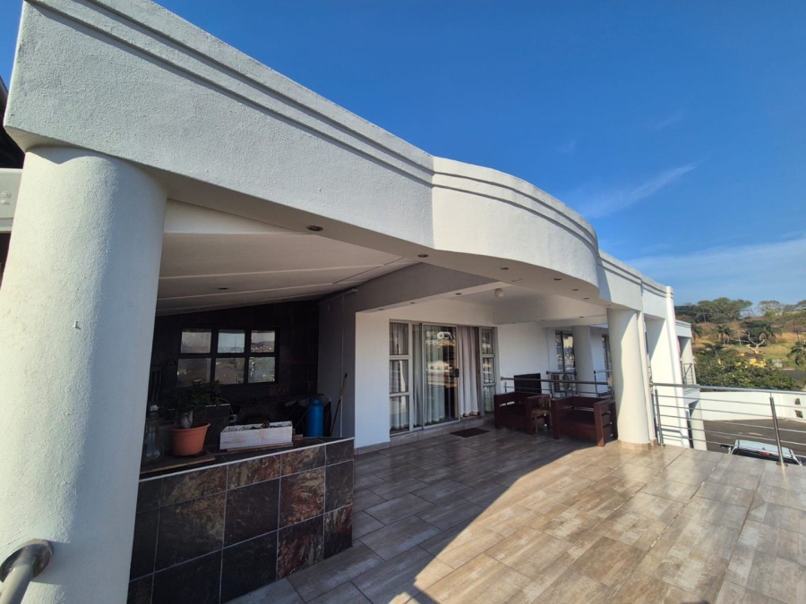 7 Bedroom Property for Sale in Moorton KwaZulu-Natal
