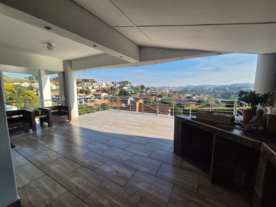 7 Bedroom Property for Sale in Moorton KwaZulu-Natal