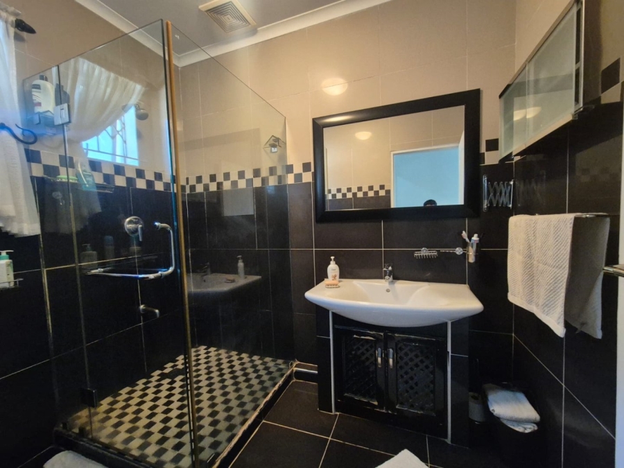7 Bedroom Property for Sale in Moorton KwaZulu-Natal