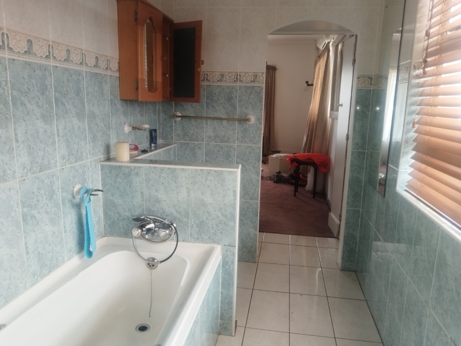  Bedroom Property for Sale in Glenwood KwaZulu-Natal
