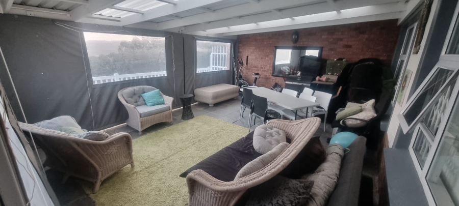 2 Bedroom Property for Sale in Sea Park KwaZulu-Natal
