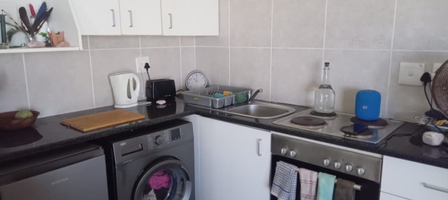 2 Bedroom Property for Sale in St Michaels On Sea KwaZulu-Natal