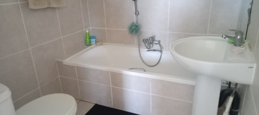 2 Bedroom Property for Sale in St Michaels On Sea KwaZulu-Natal