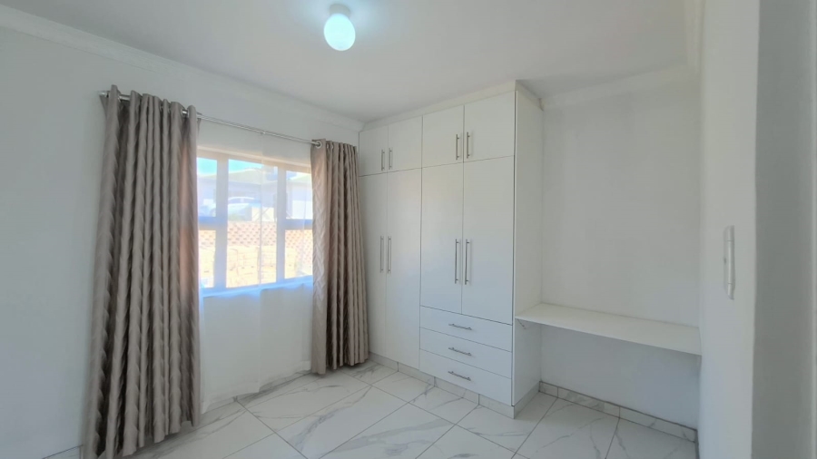 To Let 2 Bedroom Property for Rent in Everest Heights KwaZulu-Natal