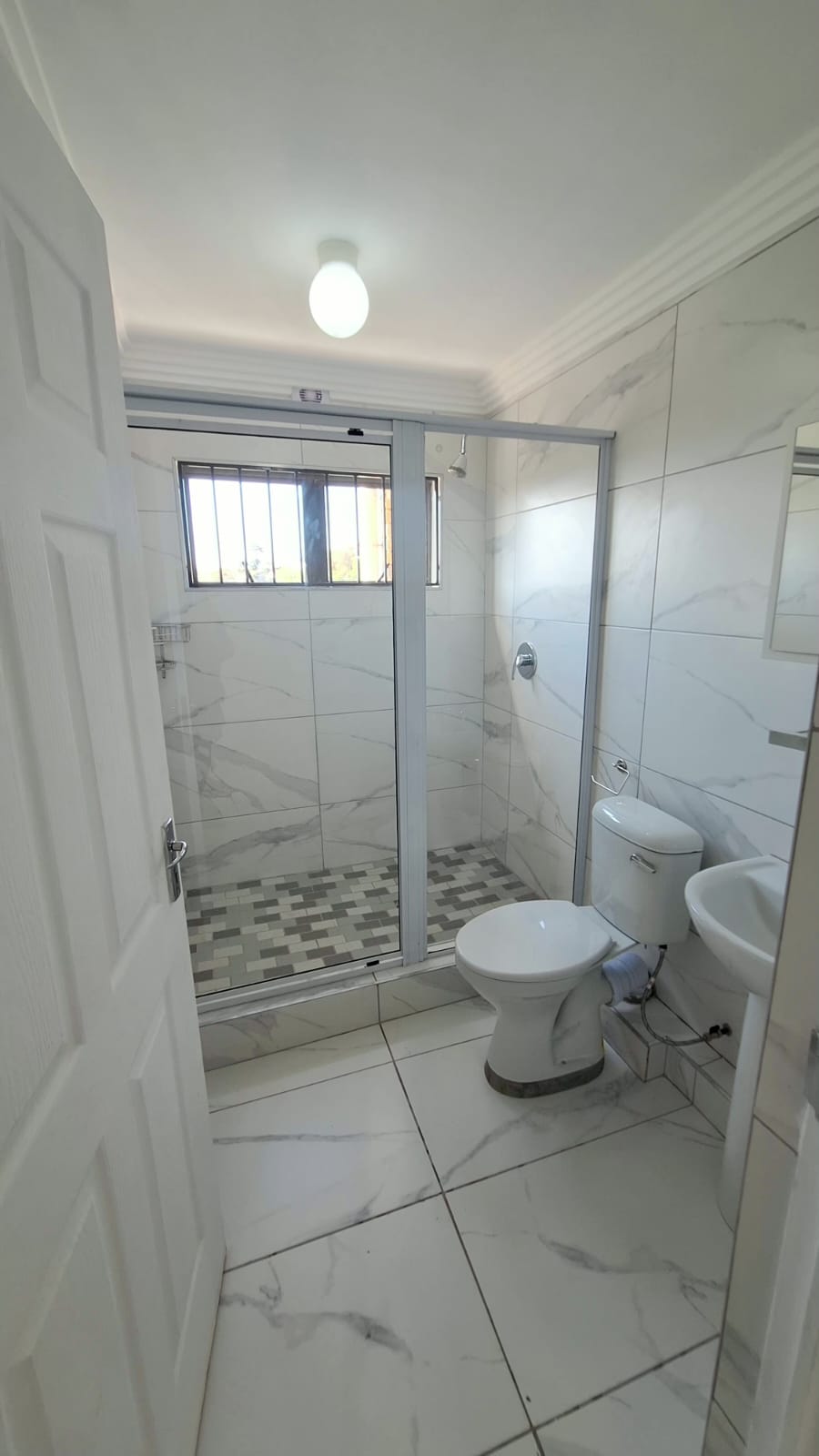 To Let 2 Bedroom Property for Rent in Everest Heights KwaZulu-Natal