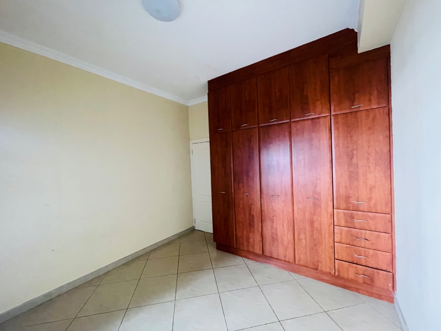To Let 2 Bedroom Property for Rent in Umhlanga Ridgeside KwaZulu-Natal