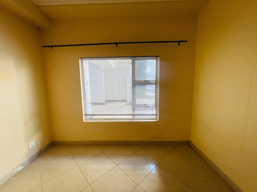 To Let 2 Bedroom Property for Rent in Umhlanga Ridgeside KwaZulu-Natal