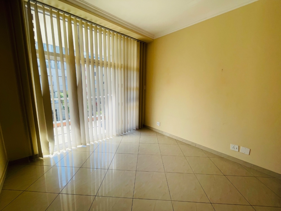 To Let 2 Bedroom Property for Rent in Umhlanga Ridgeside KwaZulu-Natal