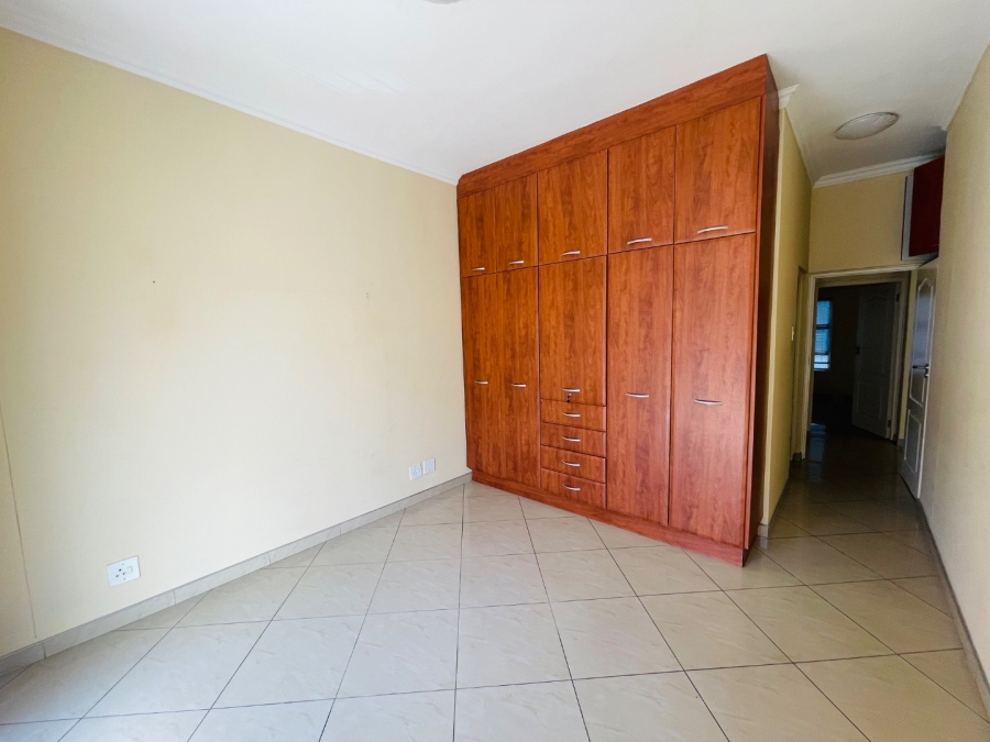 To Let 2 Bedroom Property for Rent in Umhlanga Ridgeside KwaZulu-Natal