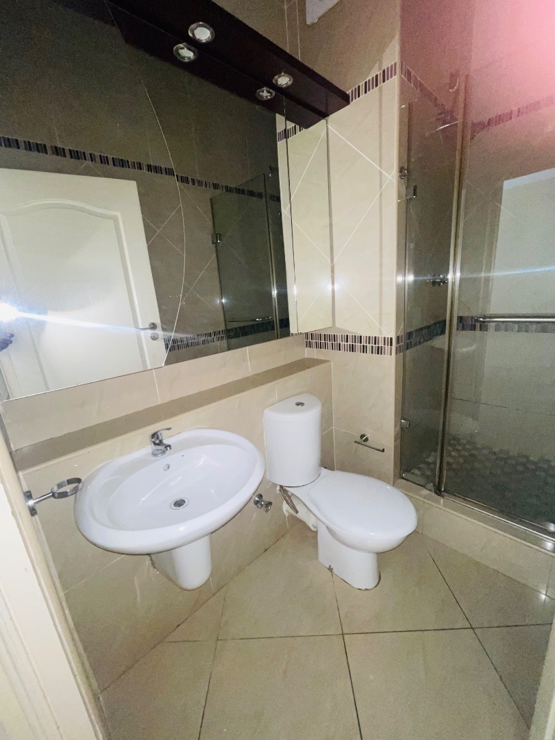To Let 2 Bedroom Property for Rent in Umhlanga Ridgeside KwaZulu-Natal