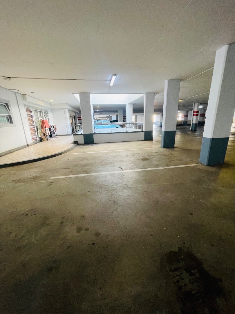 To Let 2 Bedroom Property for Rent in Umhlanga Ridgeside KwaZulu-Natal