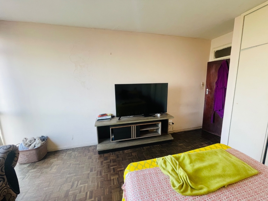 2 Bedroom Property for Sale in Durban Central KwaZulu-Natal