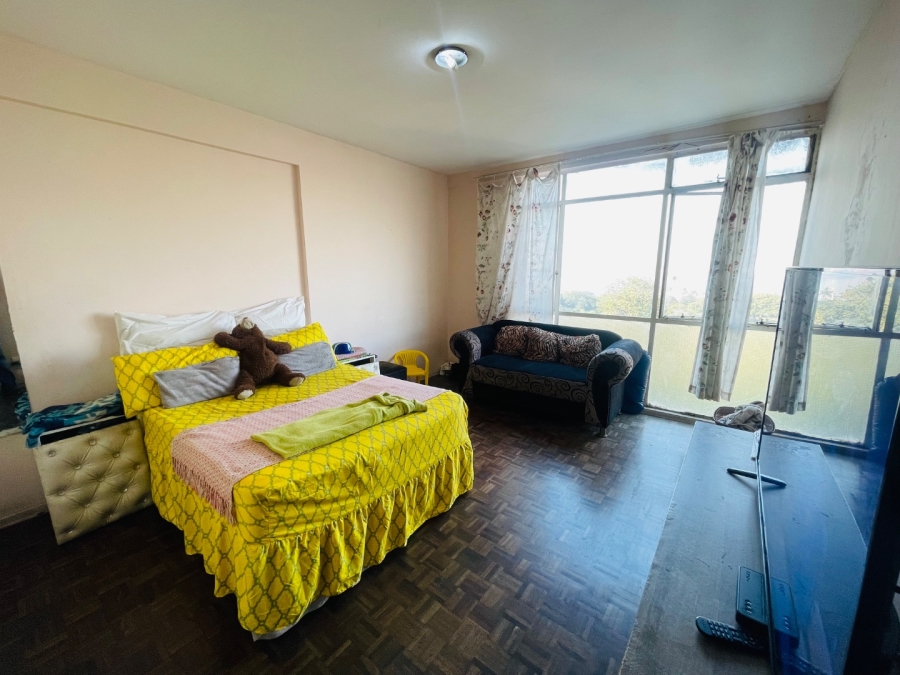 2 Bedroom Property for Sale in Durban Central KwaZulu-Natal